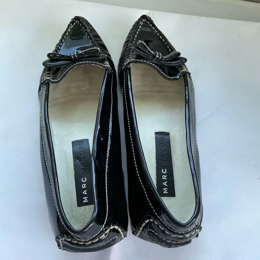 Marc Jacobs Shiny Black Loafers with Bow Detail
